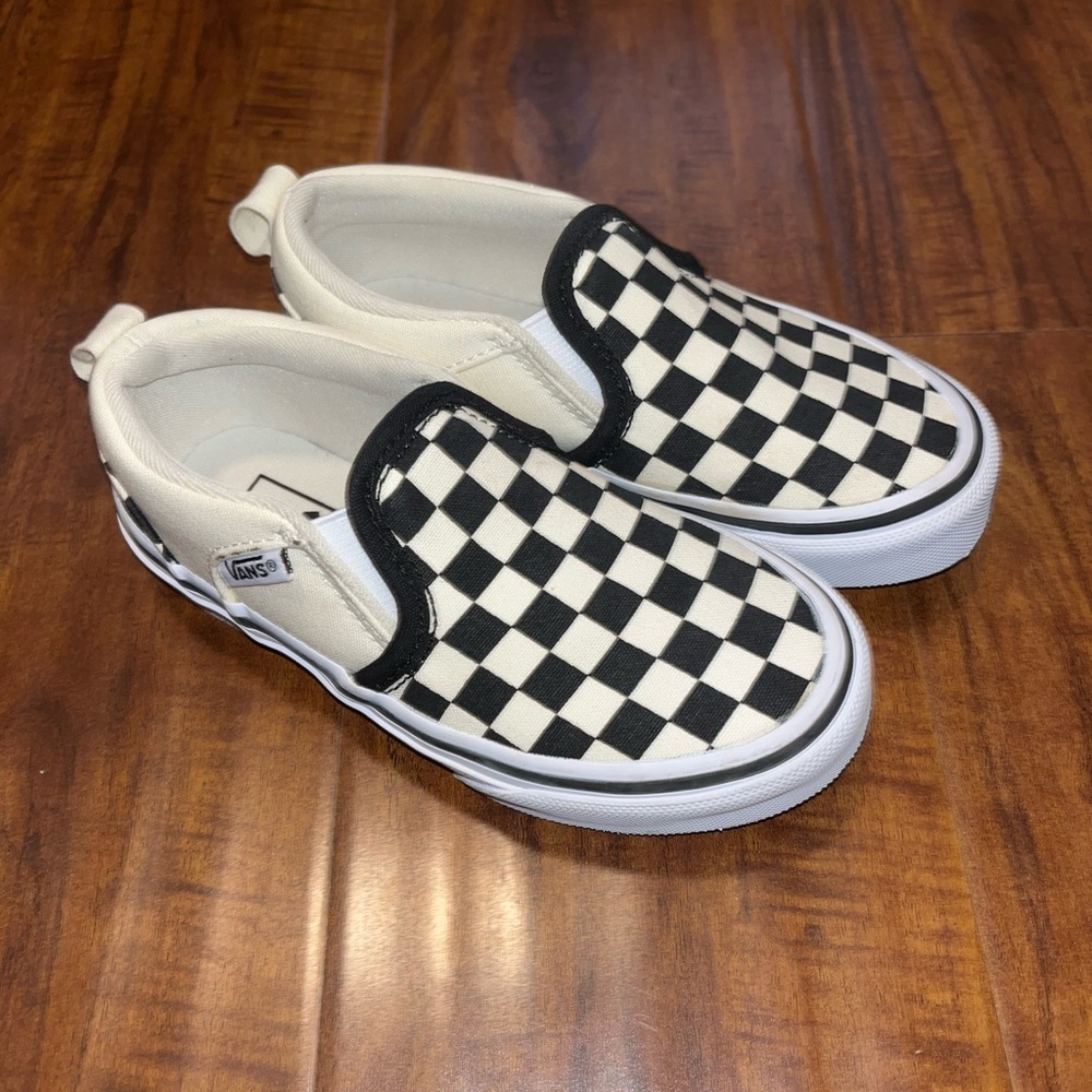 Size 11 toddler checkered vans